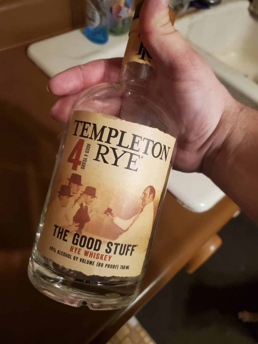 DaNnOdMaNo's tweet photo. Apologies  @Tepper. This never left my house in Iowa and kind of got empty tonight. I know we mentioned a toss up back in December and it kept staring at me. #opps https://t.co/9RqivUJxAh