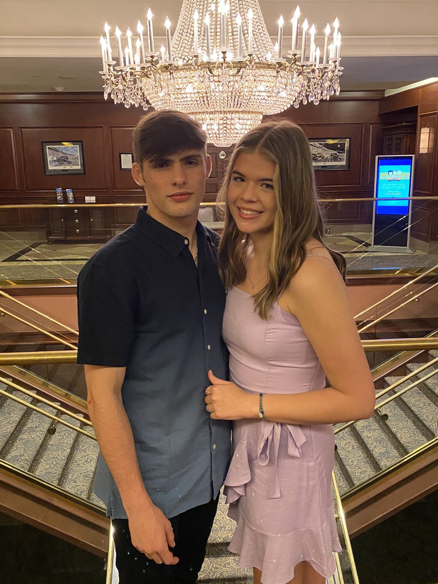 RobGoodman's tweet image. Had a great dinner at @TheSpeedwayClub! With @ashleyhgoodman Connor, and Mary Katherine