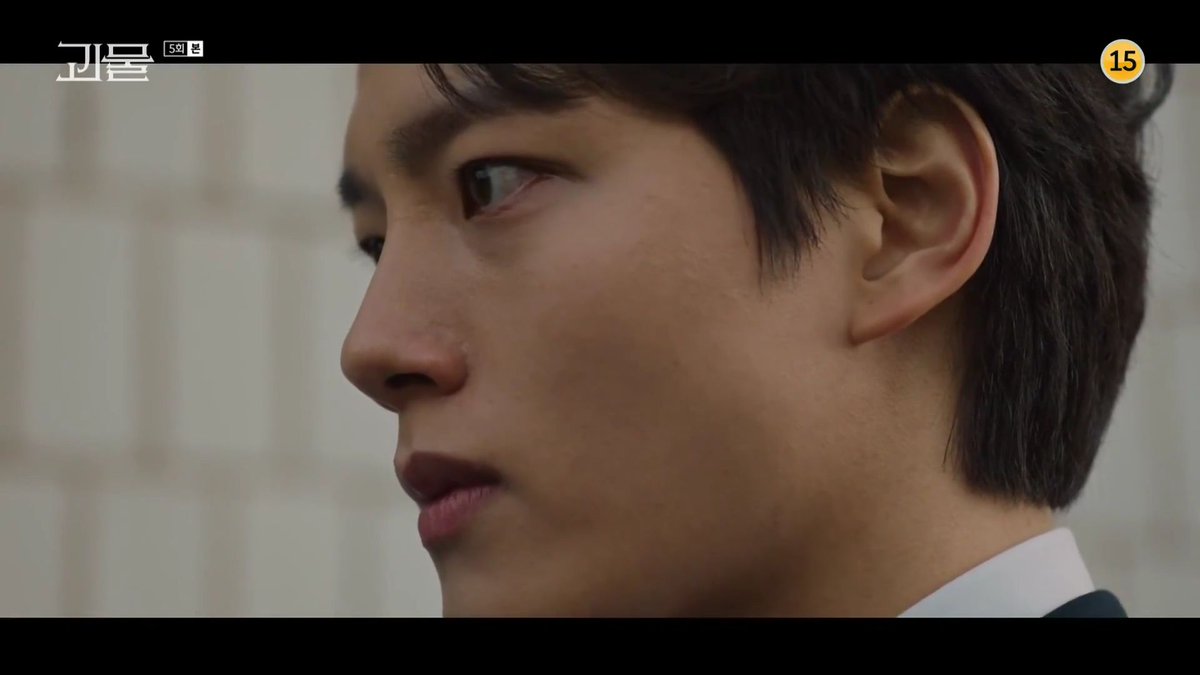 Ending this thread with all the close ups of  #YeoJinGoo I've got on file bc...why not. #BeyondEvil 1/8