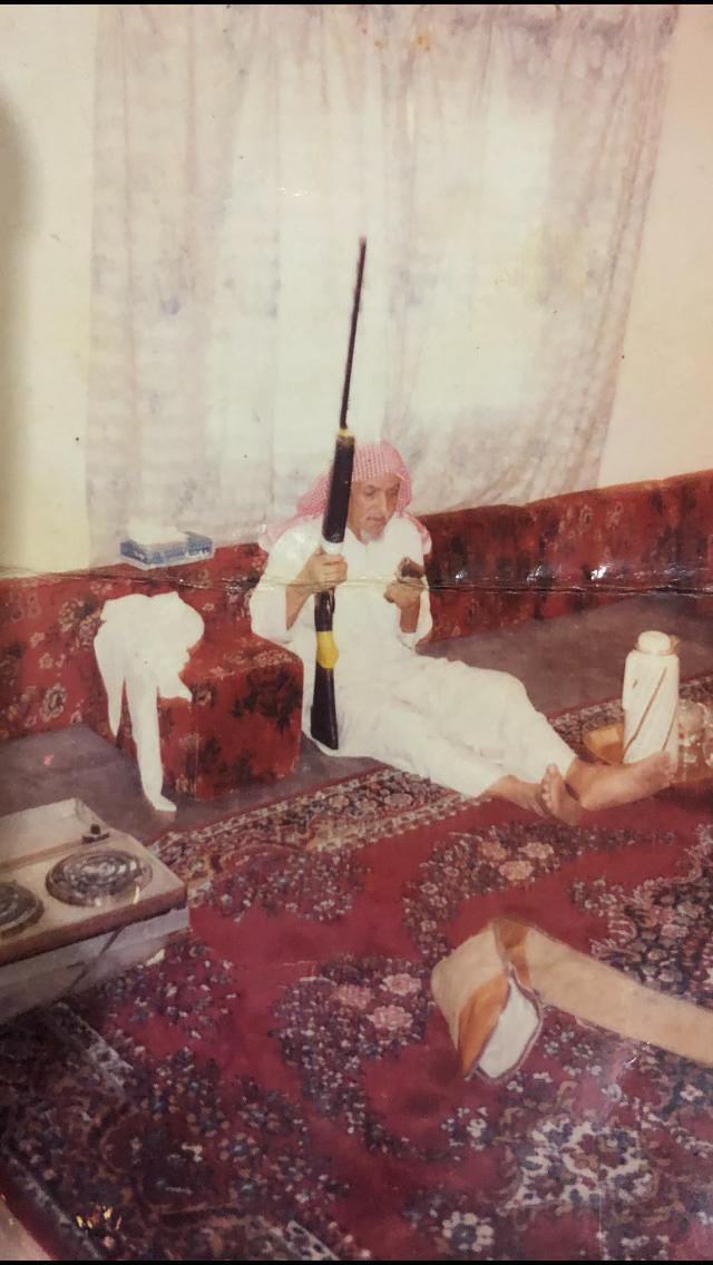 عبيد بن ناجع ال شنينه آل ضاعن
رحمه الله