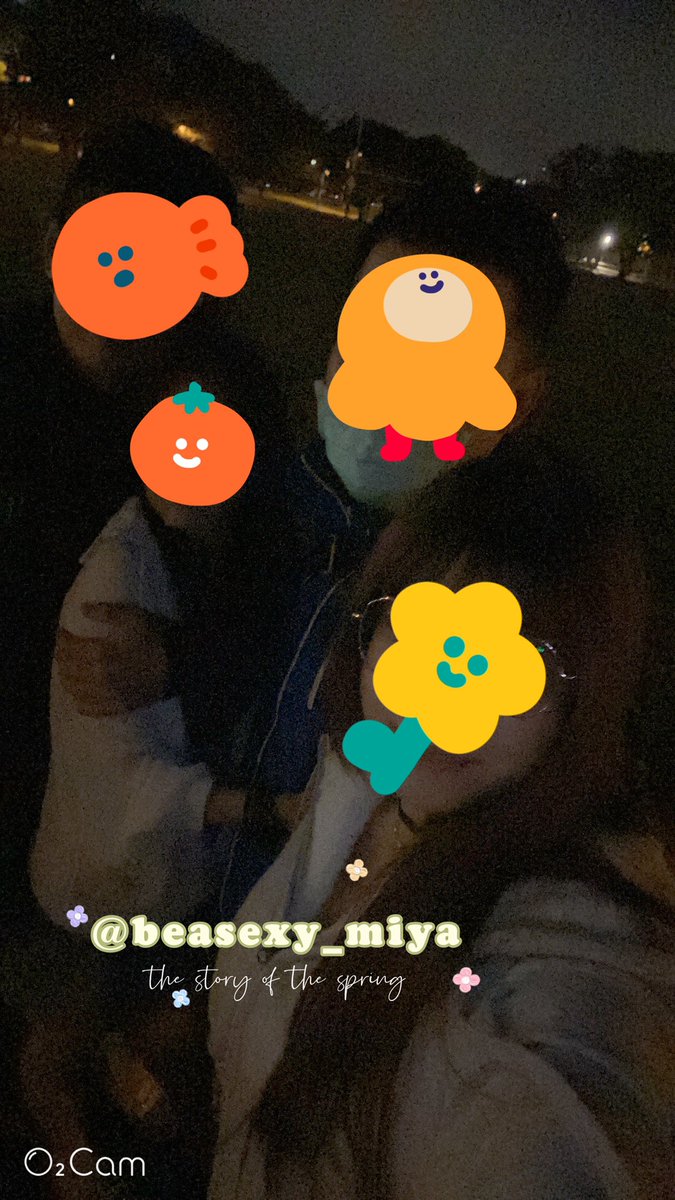 很臨時的逛夜市吃小吃
很臨時外拍說走就走😝

男生很害羞女生大方😳

謝謝你們
這合拍的緣份啊🤪 https://t.co/Vbc1cwc1Ku