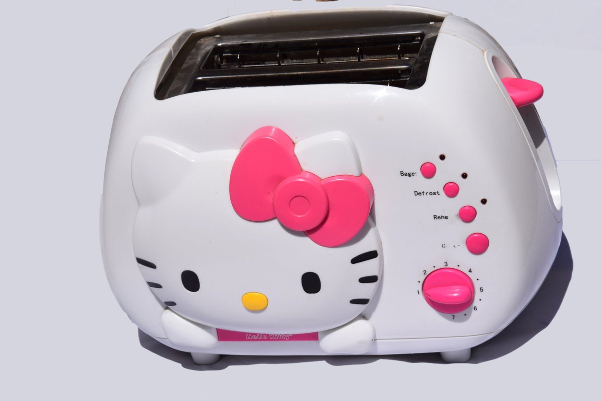 MnVintage's tweet image. Hello Kitty Toaster  $49
etsy.me/3t8CXoV #vintagetoaster #breadtoaster #retrotoaster #hellokitty #bageltoasted #kitchendecor #kitchenaccessories #pinkkitchen #hellokittylover #kitchentoys #pinksppliance #pinktoaster #faithfullyvintagemn #etsy #vintageetsy