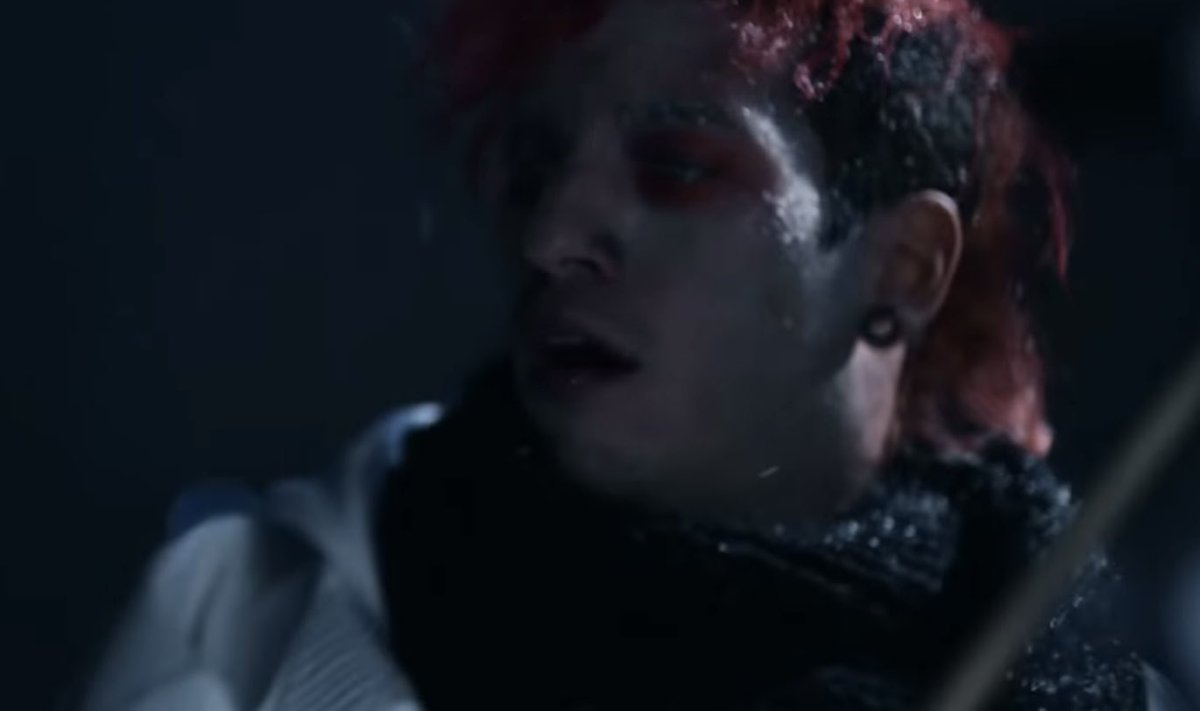 but overall, spooky is characterized by josh using the red eye makeup around his eyes. keep in mind the development of spooky was done via the clique and he wasn’t as adopted as such for a while, but i do count photos of josh with the makeup to be spooky as well.