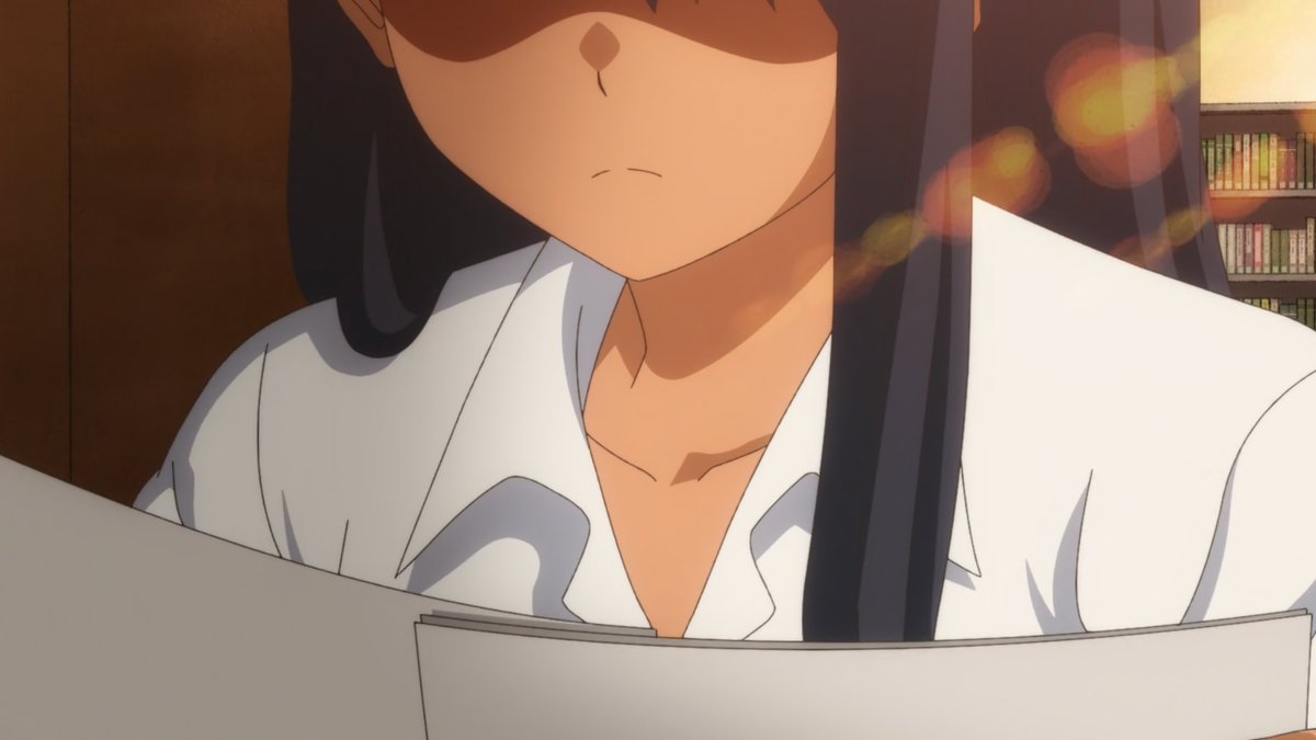 Very small analysis on Nagatoro ep1.Most bullies attack their victims in group, not if they& #39;re by themselves.Nagatoro not joining in the sh%tpile while the other girls are laughing at the MC& #39;s manga in his face shows Nagatoro is in fact not displaying classic bully behaviour.