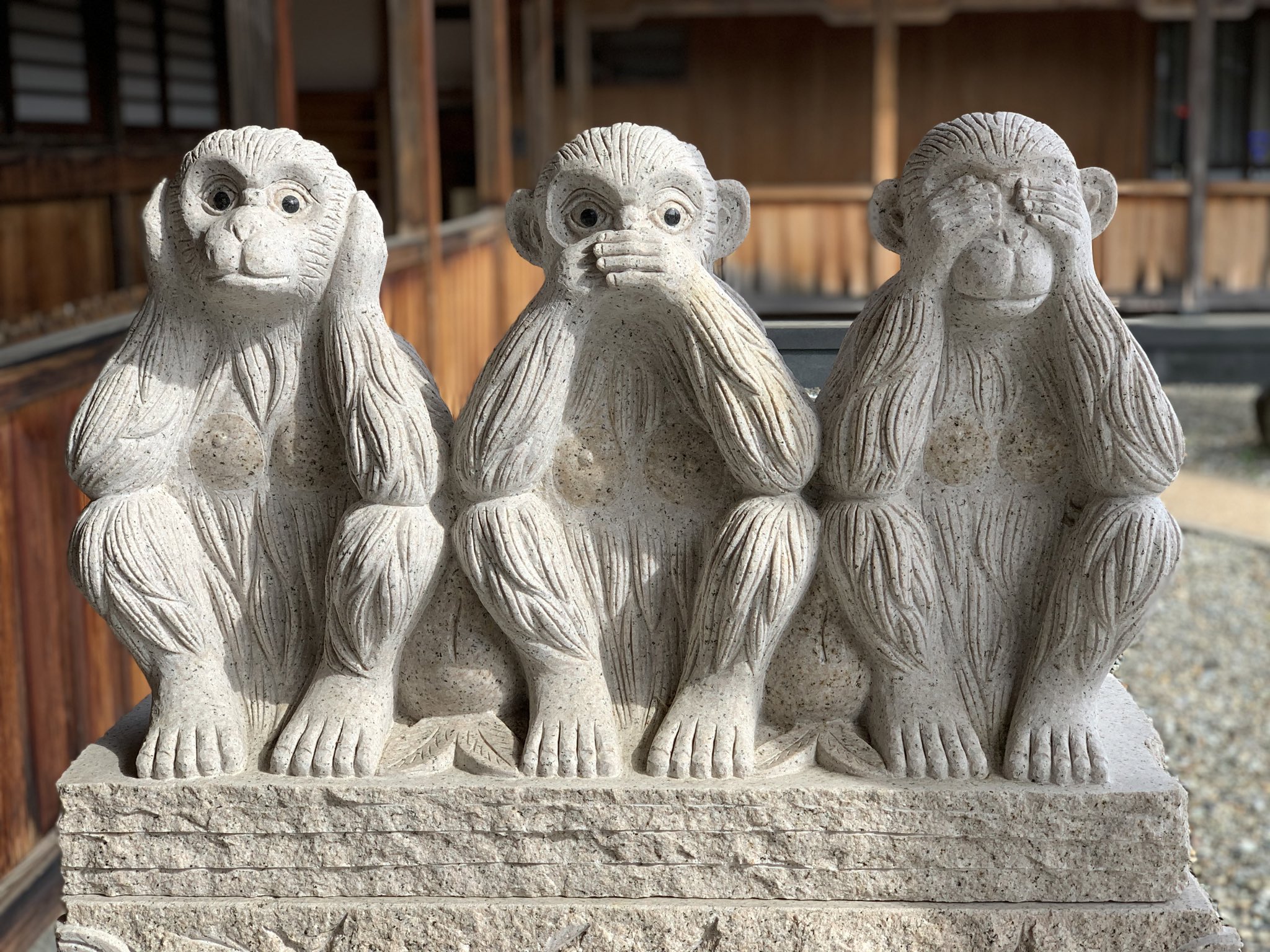三猿の石像彫刻（見ざる、言わざる、聞かざる） 3Monkeys [ 神厩