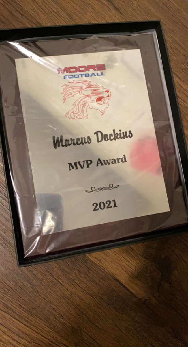 Marcus Dockins Jr (@youngkidmd1) on Twitter photo 2020-2021 Football season banquet was one for the books, gonna miss my seniors!!!! 🏈 @BradleeCoach <a href="/Kwon_Kwon5/">Benjamin Kwon</a> 2020-2021 Football season banquet was one for the books, gonna miss my seniors!!!! 🏈 @BradleeCoach <a href="/Kwon_Kwon5/">Benjamin Kwon</a>