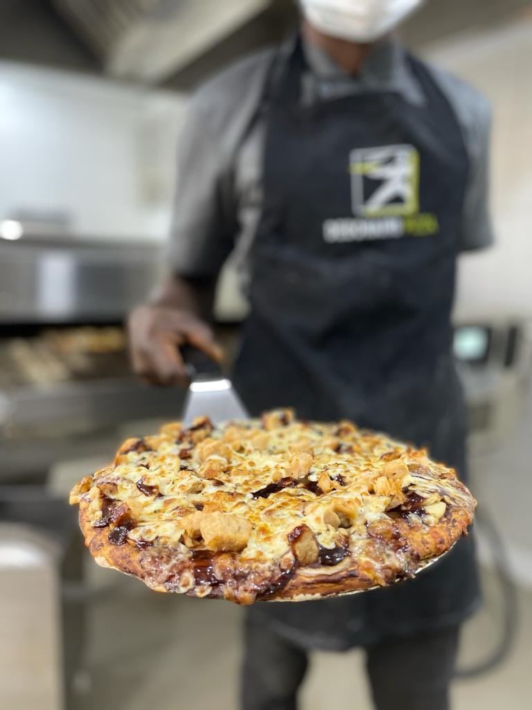 Debonairsng's tweet photo. Who’s craving hot and fresh Debonairs Pizza?

Drop by our Ajao store today or call our toll free number - 08158991586 https://t.co/hx0CW9BFyK