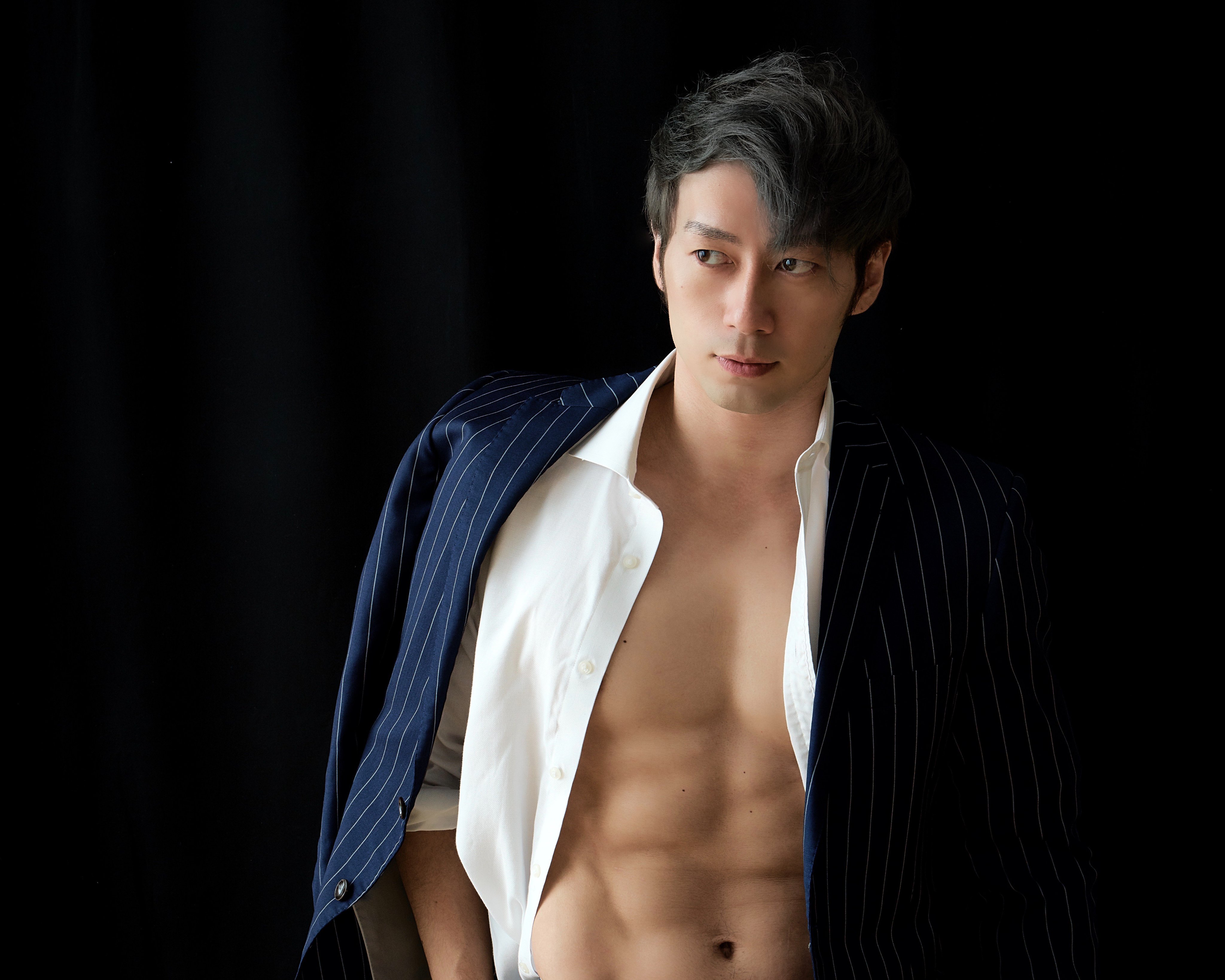 Kenichi Ebina 蛯名健一 先日出演させて頂いたフジテレビの朝の情報番組 ノンストップ に明日の生放送でエアダンスの 上西隆史 も出演させて頂きます 驚異的な身体能力から繰り広げられる無重力エアダンスパフォーマンスをお楽しみください 4月