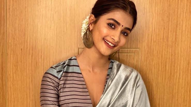 Her Smile 🥰 <a href="/hegdepooja/">Pooja Hegde</a>