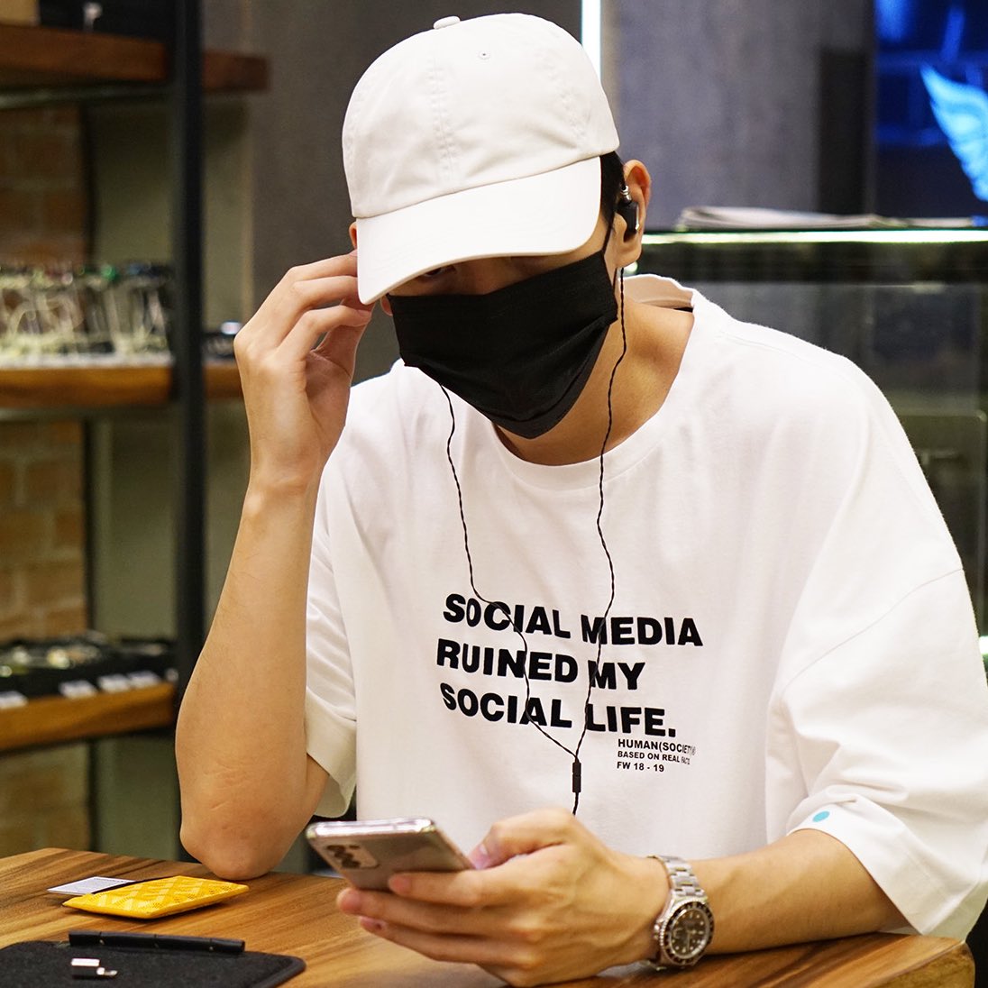 kaoupfiles's tweet photo. ࿐ ࿔*:・゚
𝚔𝚊𝚘𝚞𝚙 𝚌𝚞𝚜𝚝𝚘𝚖 𝚖𝚊𝚍𝚎 𝚑𝚎𝚊𝚍𝚜𝚎𝚝 𝚏𝚛𝚘𝚖 @BkkAudio 🎧🎶🤍🖤
🖇 #number_9th #uppoompat
#เก้าอัพ #kaoup #BKKaudio https://t.co/Ib0UmAeW7u