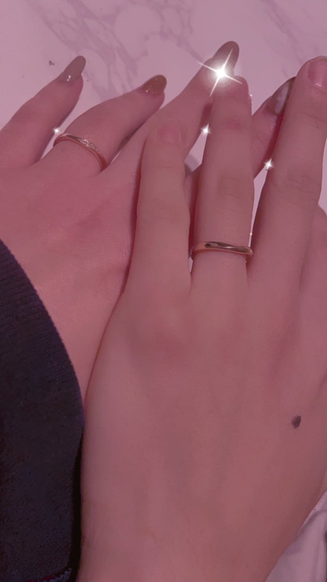 99hatake's tweet photo. 結婚しました https://t.co/kzIVcK7hvh
