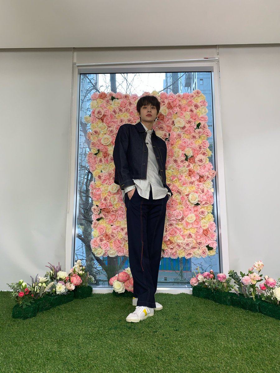 hyynoona's tweet photo. jw ~ bukan bunga , tapi hadiah
jw ~ sekarang cuacanya dimusim semi dan itu sangat bagus
jungwoo #jungwoo #bubblelysn https://t.co/N7mStHzb8V