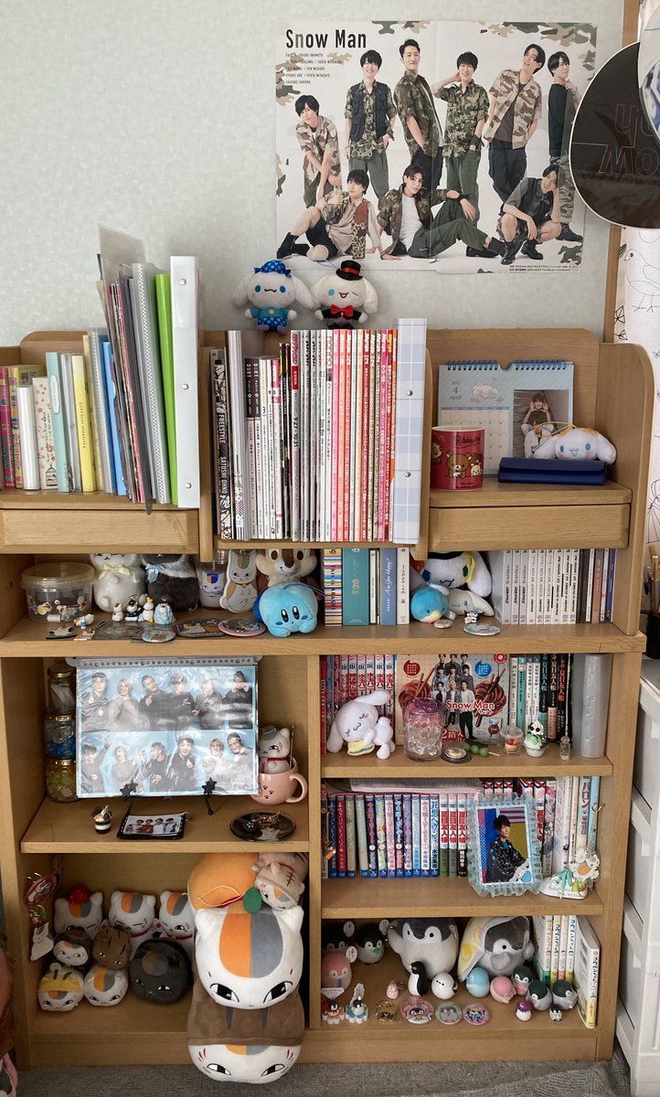 𝑪𝒉𝒊𝒉𝒊𝒓𝒐 こんな部屋でも引かないよって人rt うちの部屋にはおしゃれのおの字もないwww おしゃれオタクになりたい 全体的にごちゃごちゃしてるよね