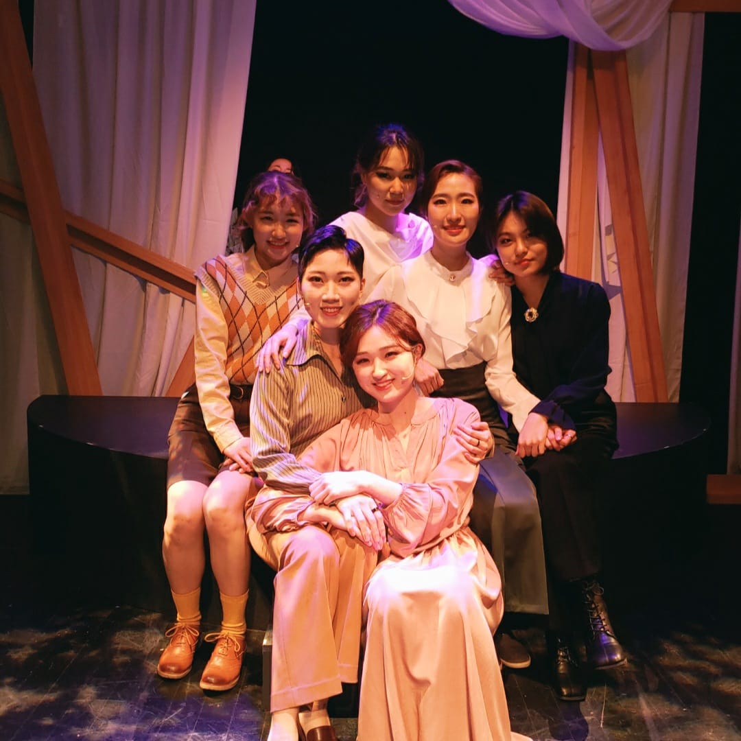 #창작집단DDO #그럼에도불구하고

4월 11일 낮, 평화로운 그린우드 연구소.
 
뮤지컬 <그럼에도 불구하고>
2021.04.02~2021.04.11
가나의 집 열림홀