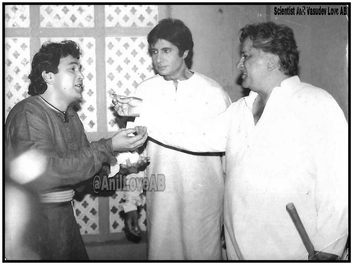 DrAnilLoveAB's tweet photo. Congratulations On🎉🌹 💐
#30YearsOfAjooba (12 April 1991) 
My Dear Guruji @SrBachchan sirji &amp;
#Rishikapoor ji #Dimplekapadi ji 
#Amrishpuri ji #Shammikapoor ji 
#DaraSinghji #TinnuAnandji &amp;Team 
Directed by #Shashikapoor ji and 
#GennadiVasilyev ji 
Produced by #Shashikapoor ji https://t.co/T2PUZEf7ku