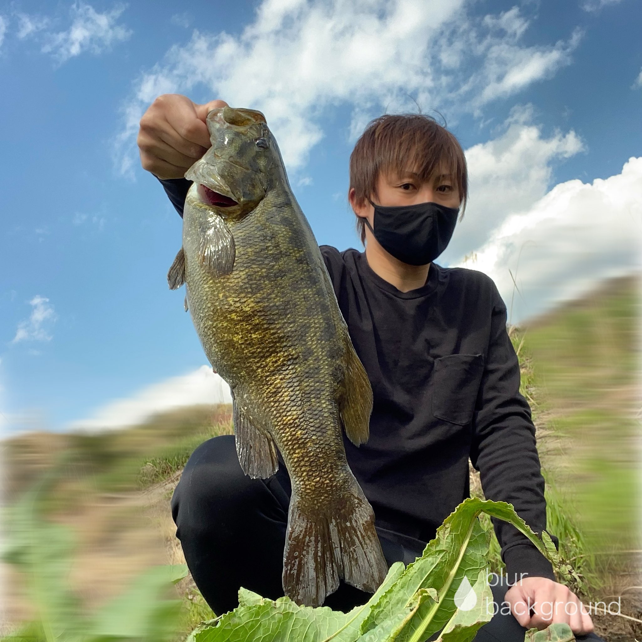 Mitsu 栃木バス釣り やっとだ やっとスモールでも50が釣れました ラージ57 スモール50 記録塗り替え バス釣り スモールマウスバス 川スモール 栃木 T Co Ovfmkn9cst Twitter