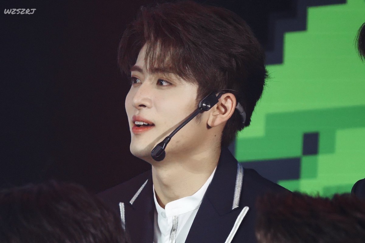 riki_limited's tweet photo. #RikimaruxDokiFanMeeting
#力丸 #Rikimaru #chuang2021
Doki见面会
cr 丸子生长日记
#Stage3withRikimaru #chuang2021xRikimaru https://t.co/qF4PIrrb5Q