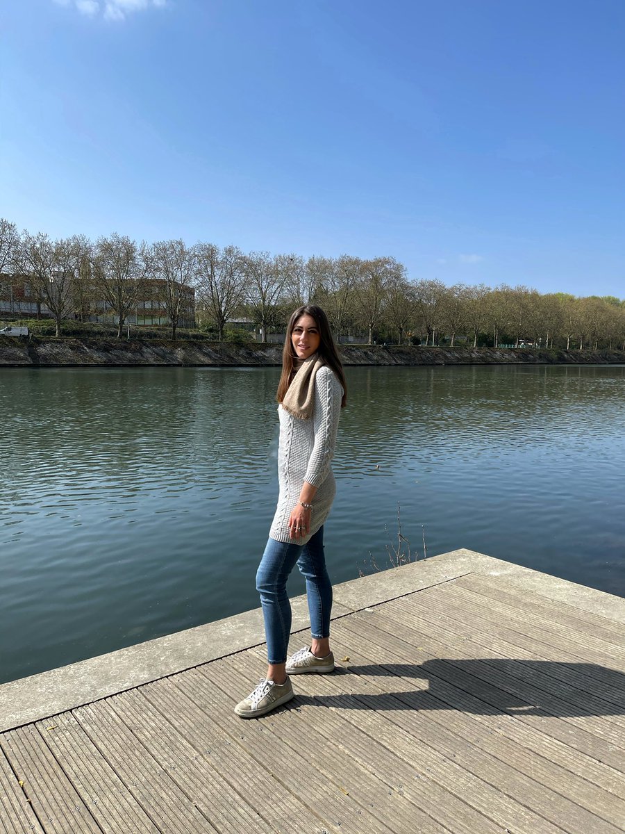 Nalya_officiel's tweet photo. Bonjour et bon dimanche à tous 🎶🎵
L’horaire à retenir ce jour est 16h51. À cette heure-ci, mon titre #PourQueJeSigne sera diffusé sur #LRdR.
Je compte sur vos votes 👍🏼
Bises 💋
🔗 https://t.co/5VED3mCM4H https://t.co/8blgrKoREy