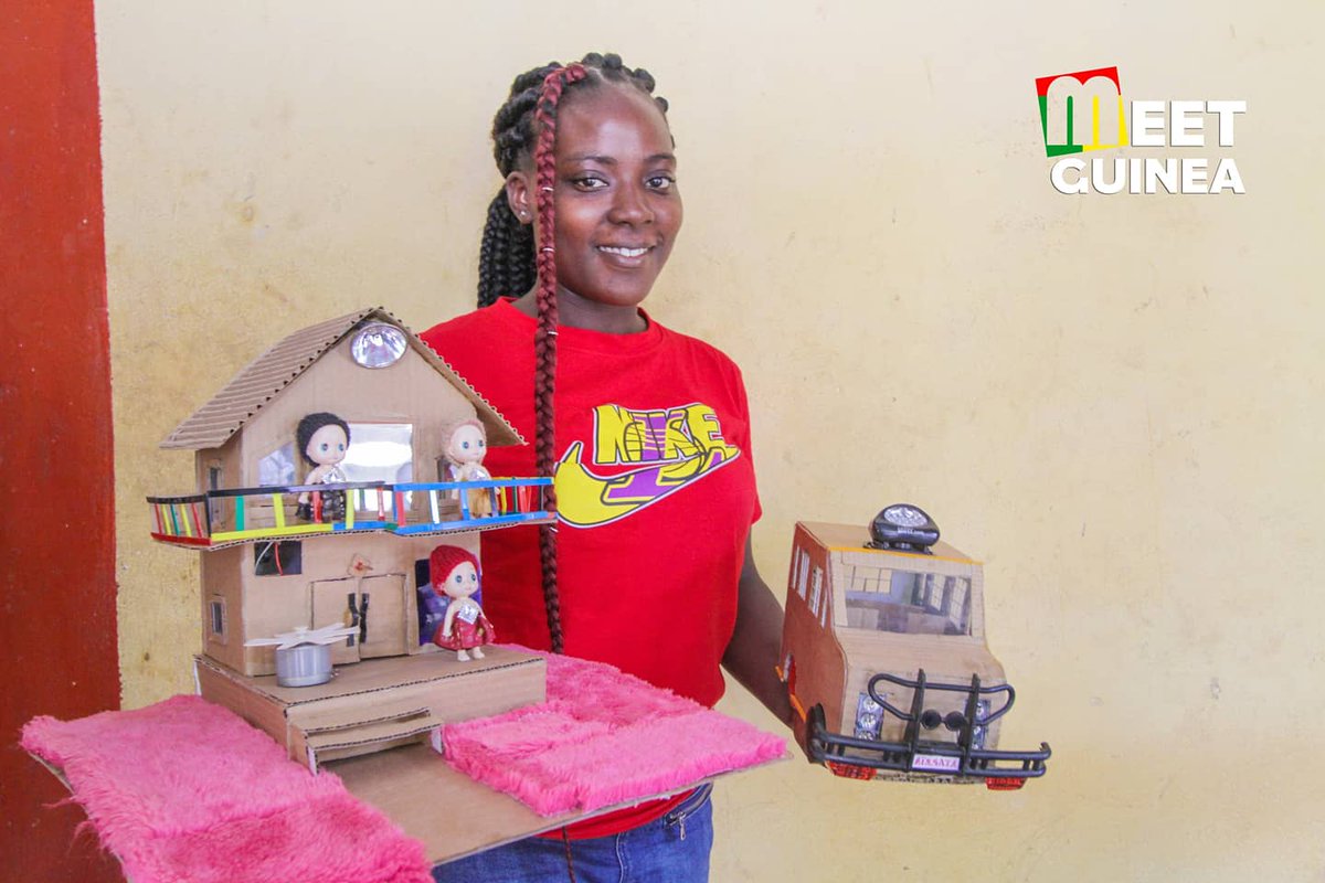 DomMedias's tweet photo. #Guinée
INNOVATION TECH : ALICE TRANSFORME DES MATÉRIAUX RÉCYCLÉS EN JOUETS
À 17 ans elle crée des jouets électroniques sans avoir jamais été à l’école de la technologie.
#womenintech @PrimatureGN @diakatop10 @iam__enough__
https://t.co/rWn2bb0vwQ https://t.co/1YOlDhGXXh