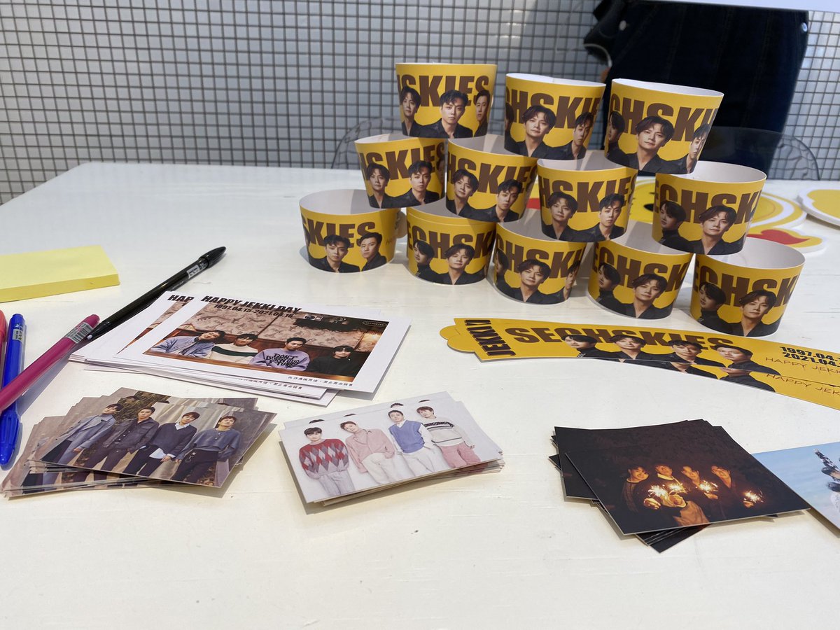 sophiakies's tweet photo. Sechskies debut 24th anniversary event in Guangzhou China https://t.co/cxM0lM0MaY