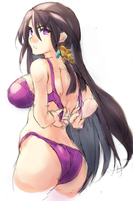 らくがき。大陸の下着に苦戦する日光さん 