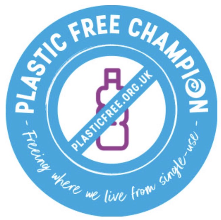 💚 Want to join almost 150 local businesses in town who are a @sascampaigns #PlasticFreeChampion? Hit us up! We work with businesses to reduce single use plastic and find solutions. Contact us for a Toolkit 🤙 #PlasticFreeCommunities #PlasticFreePZ #LovePenzance #ShopLocal