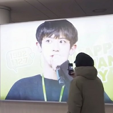 urluvchan's tweet photo. Chanyeol's                           Sehun's 
birthdayy                              birthdayy https://t.co/FnY06p5XH0