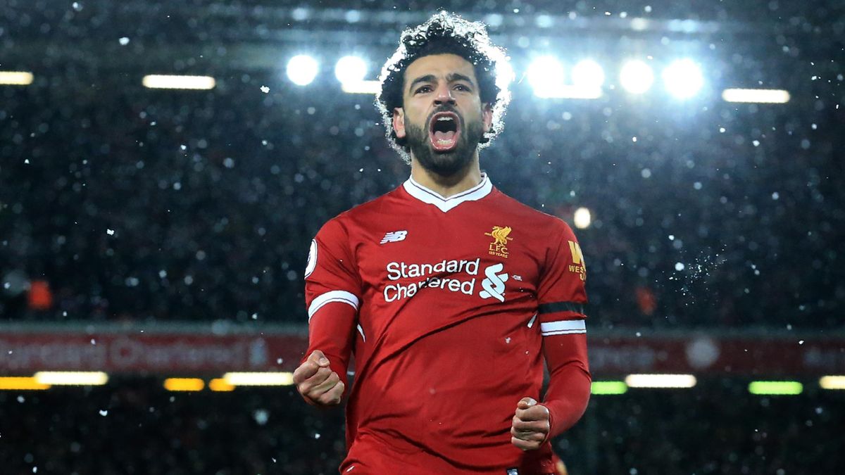 Mais la piste privilégiée par les dirigeants du PSG au Qatar est celle menant à Mohamed Salah, sous contrat avec Liverpool jusqu’en 2023 Des premiers contacts ont même été établis entre le PSG et les représentants du joueur le mois dernier ( @JulienMaynard)