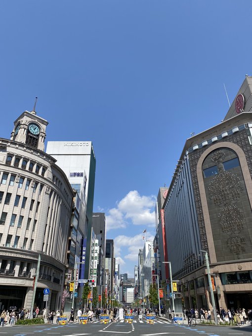 今日の東京もお天気ーっっ✨ そんなわけで銀座でメンテナンス‼ ディナーは 韓国🇰🇷料理だよん❣️このお店は毎月一回は来てるーっっ❤️お得意様です💕 https://t.co/Pa2JpYrj37