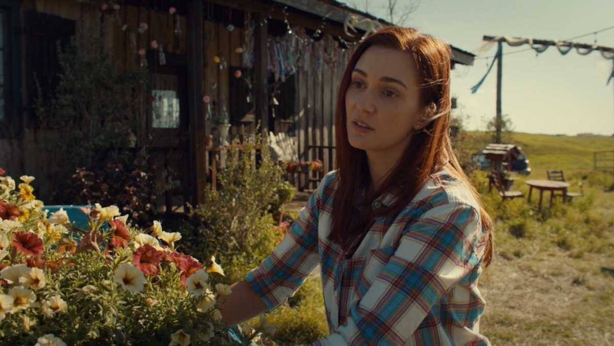 "Meh. What if we just didn't tell her?" #WynonnaEarp  #BringWynonnaHome