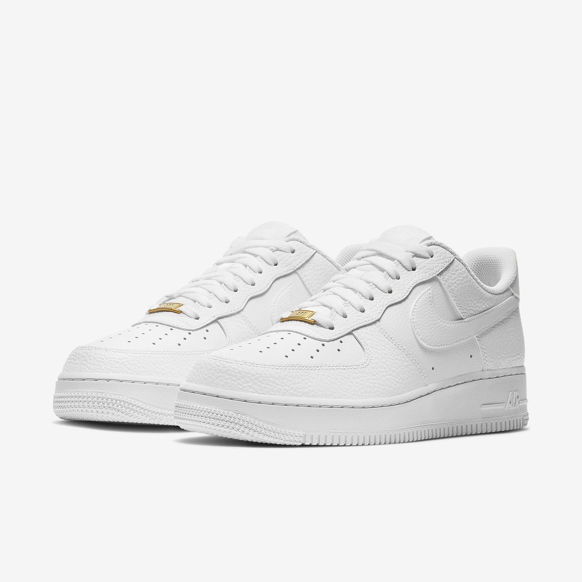 nike air force 1 discontinued twitter