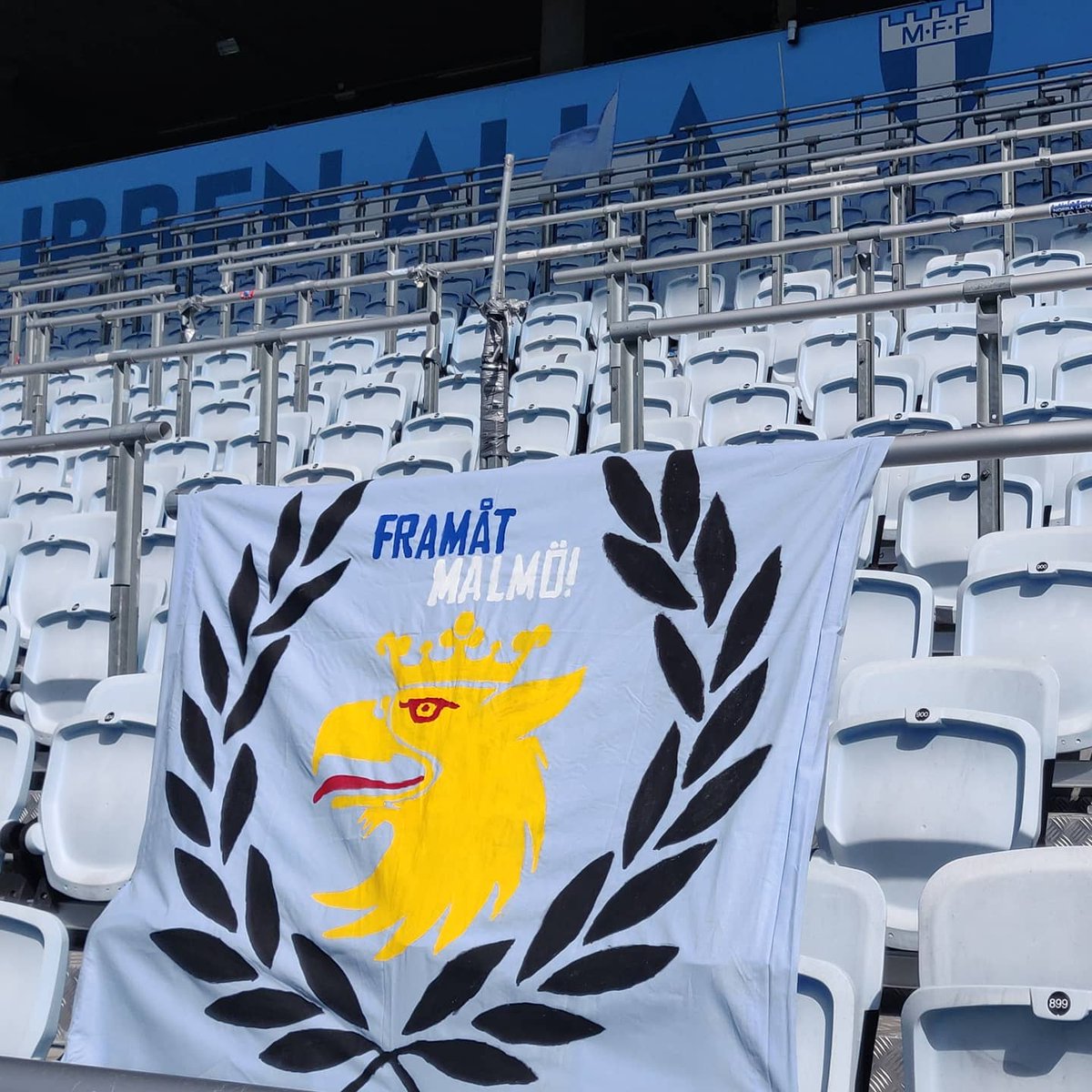 oliverikp's tweet photo. Vinst  för Malmö FF i premiären igår 💙💙💙 https://t.co/9iE4w1mtxl