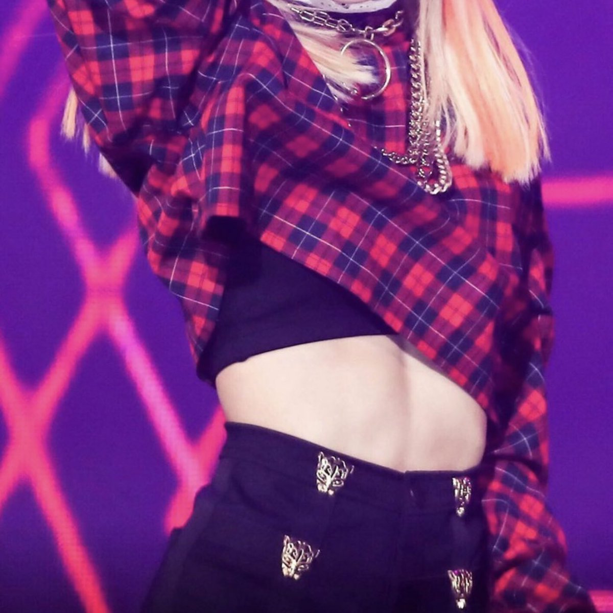 🦋