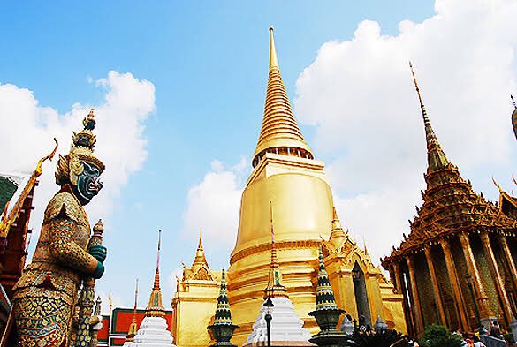 This is not in TN, but this is an iconic must visit in Thailand . The grand palace and the Temple of Emerald Buddha (วัดพระเเก้ว พระบรมมหาราชวัง) it’s not far from all the places I shown above. 10-15 min by boat  https://www.tripadvisor.com/Attraction_Review-g293916-d311044-Reviews-Temple_of_the_Emerald_Buddha_Wat_Phra_Kaew-Bangkok.html?m=19905