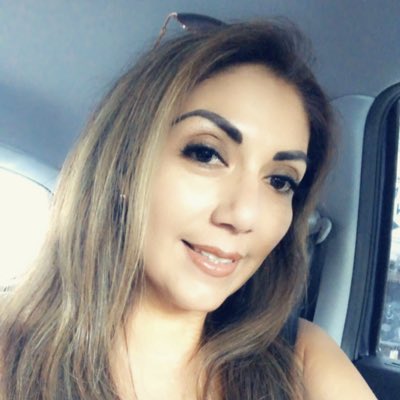 m_yolia's tweet photo. #NuevaFotoDePerfil https://t.co/V0QN8XqCew
