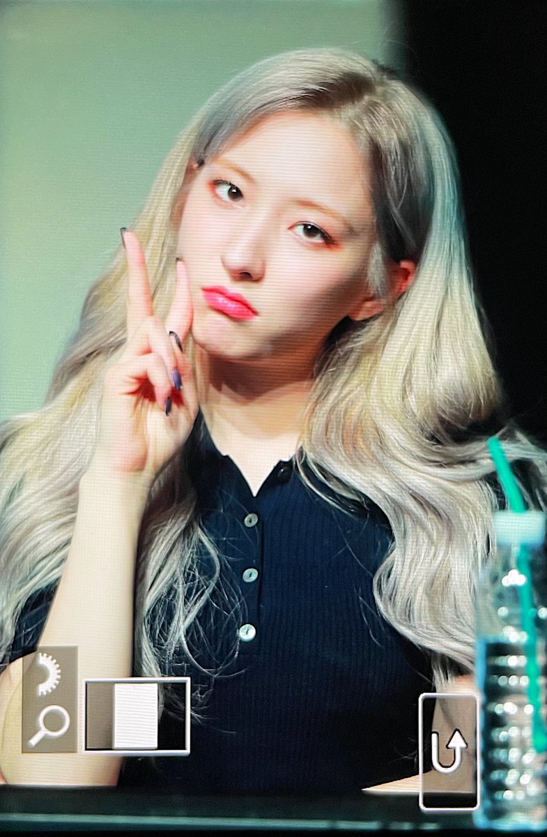 percent27_'s tweet photo. 210411
#은서 #우주소녀 #WJSN #손주연 #언내추럴 https://t.co/OVyW6rBOKm