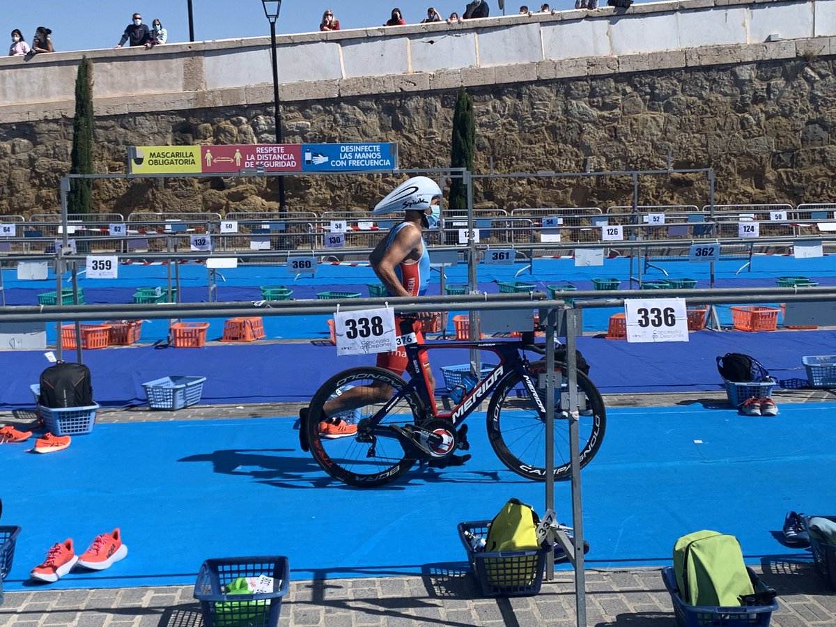 DeportesLorca's tweet photo. ¡Viviendo intensamente el II Duatlón de Lorca con todas las medidas de seguridad, y respaldado por una estupenda organización y trabajo en equipo!🚴🏽‍♀️🚴🏼‍♂️🏃🏻‍♀️🏃🏽‍♂️ 💪🏻  #Lorca #duatlón #deporteseguro #duatlónLorca https://t.co/fy5fqIrTqR