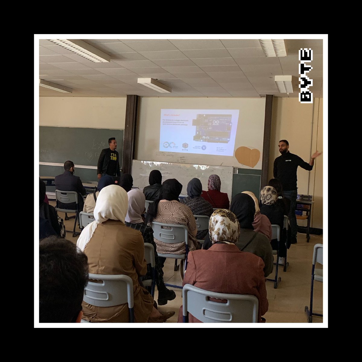 BYTE_NGO's tweet image. صور من حدث اليوم العالمي للأردوينو &quot;Arduino Day 2021&quot; الذي نظمته BYTE Organization بالشراكة مع جامعة بنغازي كلية الهندسة قسم الهندسة الكهربائية والالكترونية.

#ArduinoD21
#ArduinoDay2021