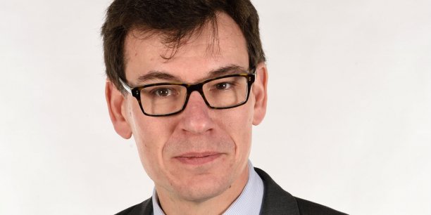 SpaceWatchGL's tweet photo. Macron names Philippe Baptiste new head of French CNES

 #Centrenationaldétudesspatiales(CNES) #FrédériqueVidal #JeanYvesLeGall #LaTribune #PhilippeBaptiste

https://t.co/Oqtd46LVue https://t.co/UF1vcufE8h