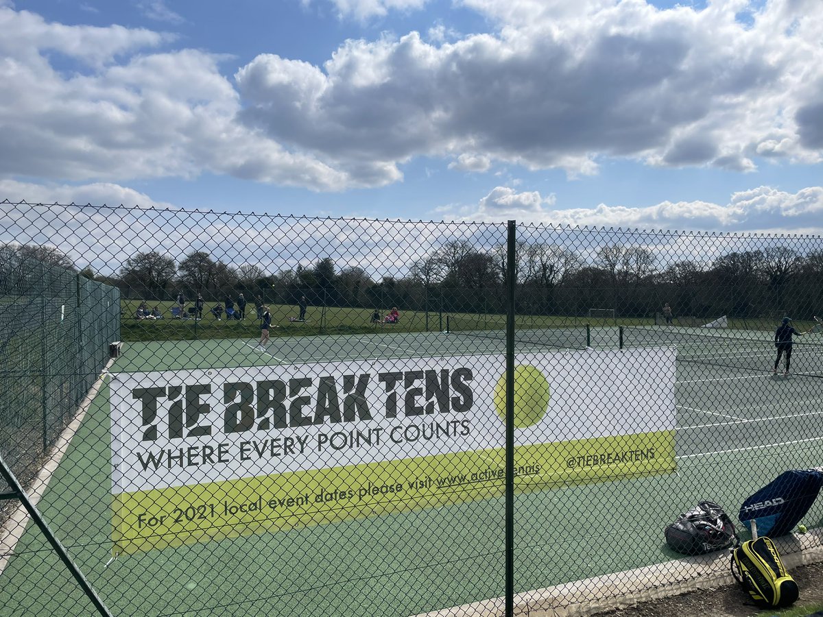 Chris Hull tweet media