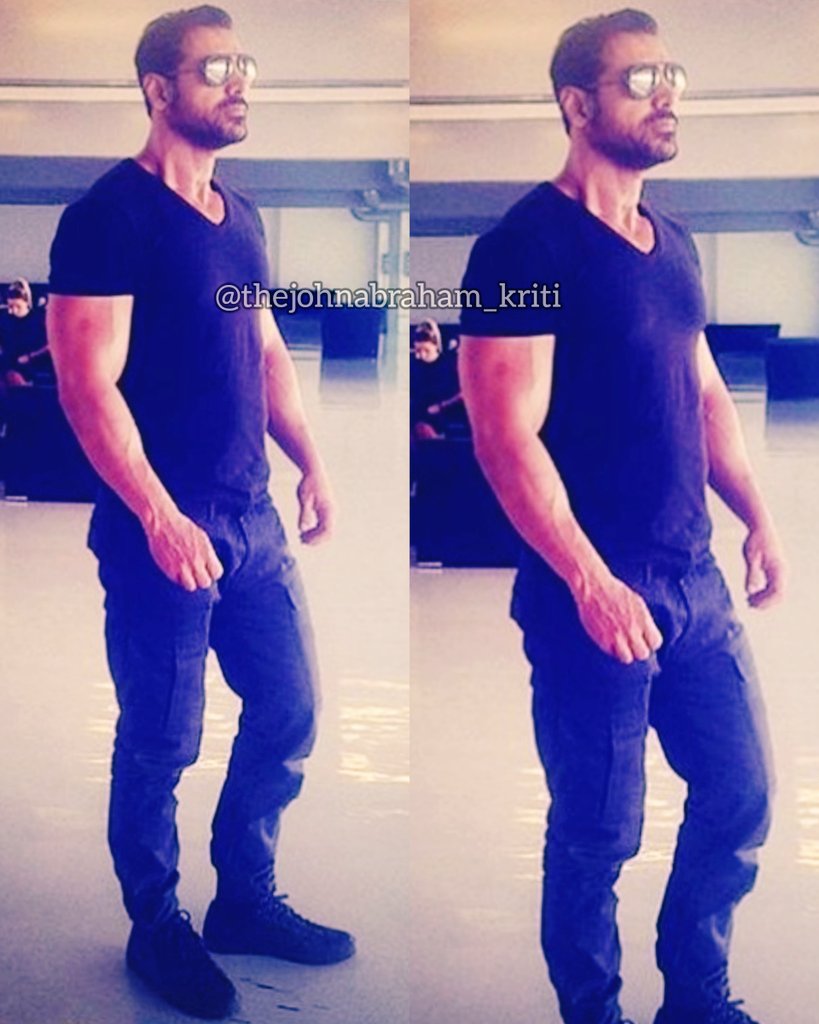 ๐๐ก๐๐ฃ๐จ๐ก๐ง๐๐๐ซ๐๐ก๐๐ฆ_๐ค๐ซ๐ข๐ญ๐ข (๐๐) (@john_abraham_kb) on Twitter photo Art of warming up the atmosphere in genuine way ๐ฅ๐ฅ๐ฏ๐ฏ
Presenting the Man with Global Hotness๐๐
Mr. Universal Hot <a href="/TheJohnAbraham/">John Abraham</a> โค๏ธ๐
Keep glowing my star๐๐ซ
#HotnessOverload #ManInBlack #CoolAttitude #HandsomeHunk #Dishoom #AbuDhabi #BTS #JohnAbraham #john_kriti Art of warming up the atmosphere in genuine way ๐ฅ๐ฅ๐ฏ๐ฏ
Presenting the Man with Global Hotness๐๐
Mr. Universal Hot <a href="/TheJohnAbraham/">John Abraham</a> โค๏ธ๐
Keep glowing my star๐๐ซ
#HotnessOverload #ManInBlack #CoolAttitude #HandsomeHunk #Dishoom #AbuDhabi #BTS #JohnAbraham #john_kriti