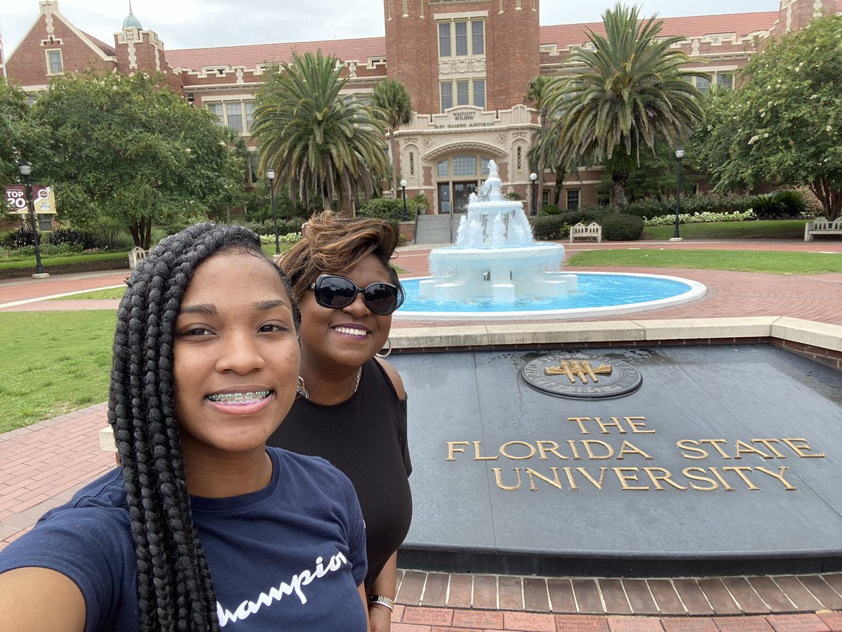 _JaNetGlover's tweet photo. On this day I have the privilege to announce that my niece, @JaNyaJones7 , has accepted admissions to The Florida State University! She is now a @Seminoles #FSU25 #proudauntie https://t.co/ck7R7tOsMo