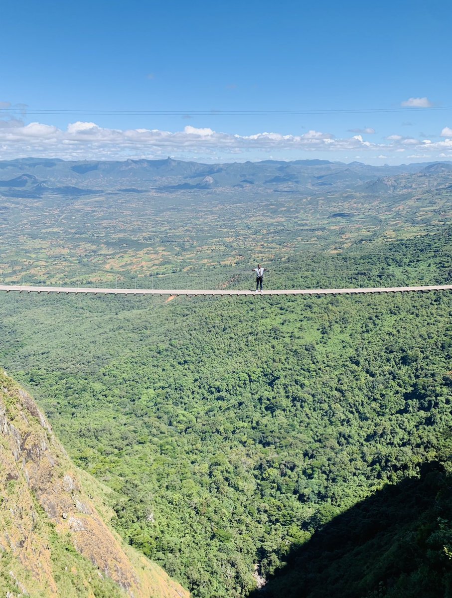 terrymap1's tweet image. Mutarazi SkyWalk❤️❤️. The beautiful 🇿🇼🇿🇼🇿🇼@ZtaUpdates @ZimBho_Official . Press the heart button for Zim🇿🇼🇿🇼