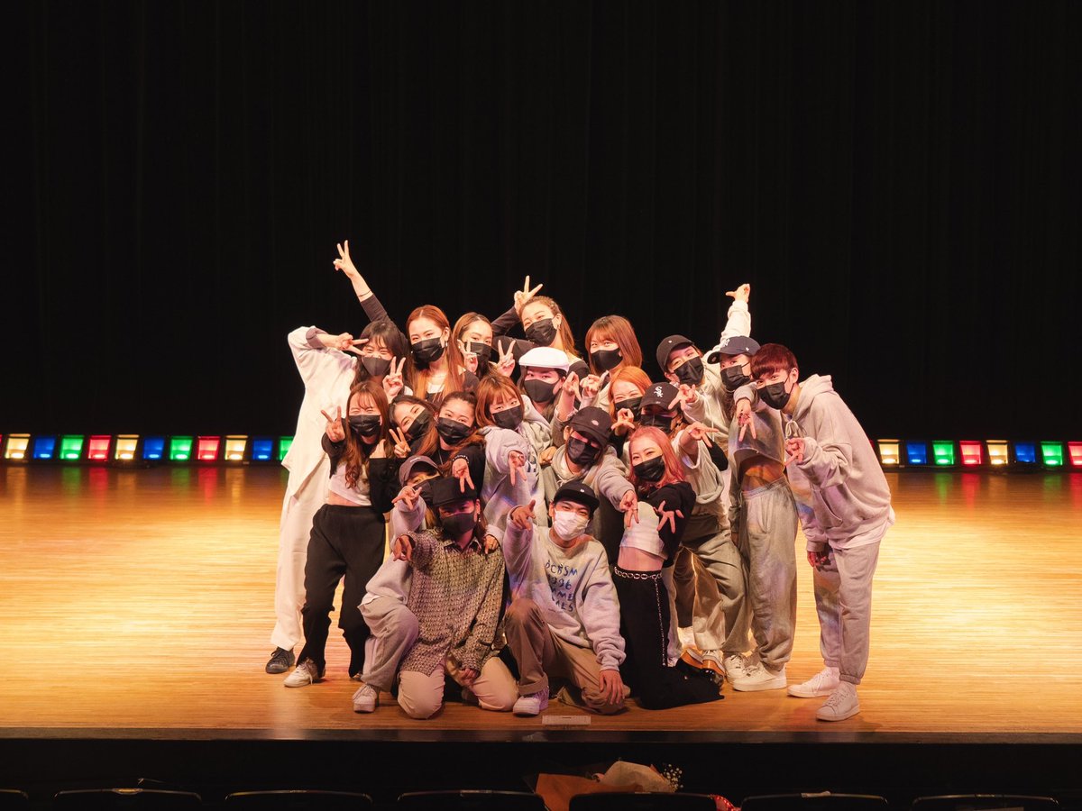 spreadstylecrew's tweet photo. 昨日は4回生最後のイベントと
これからSSCを引っ張っていってくれる3回生の世代交代がありました！！ https://t.co/eDgkoMPS50