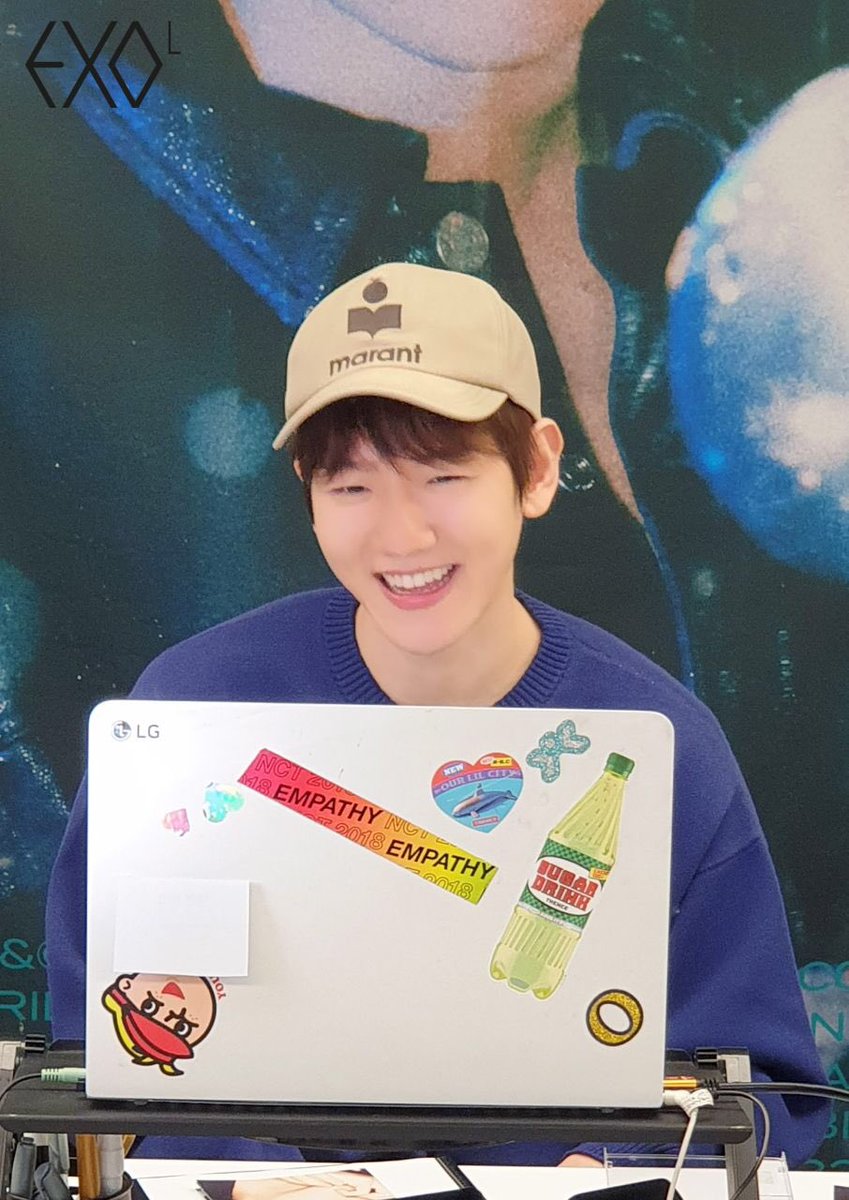 quinsehun's tweet photo. 210411 Lysn Update with #BAEKHYUN https://t.co/HcAVugKaSi