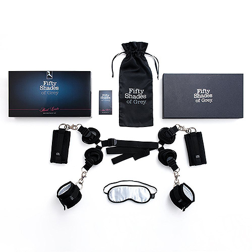 LtdFuzzy's tweet photo. Turn your bed or other furniture into a bondage playground. Lavishly presented in a luxury gift box
Includes 4 cuffs, adjustable bed straps and a blindfold. 
https://t.co/19hOFUtOJC https://t.co/5ijQVOcDVP
