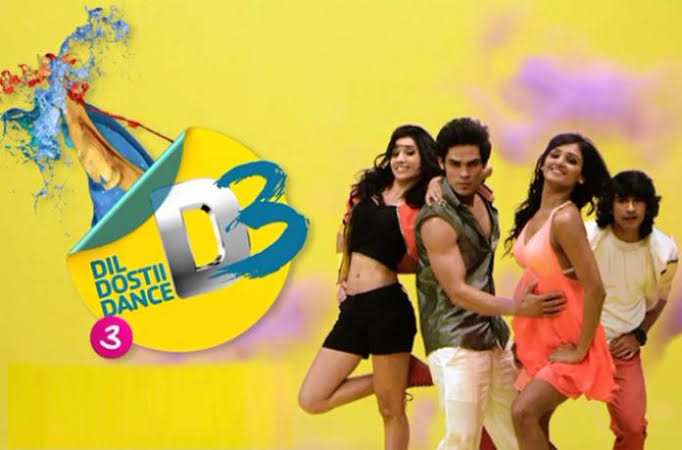 [D3- Dil Dosti Dance] Channel VCollege students passionate about dance come together to achieve their dreams ... This show literally made me crazy and addicted ... I used to love it... (Cost me my cable connection  As I had to loose it )PS: I want the old episodes back