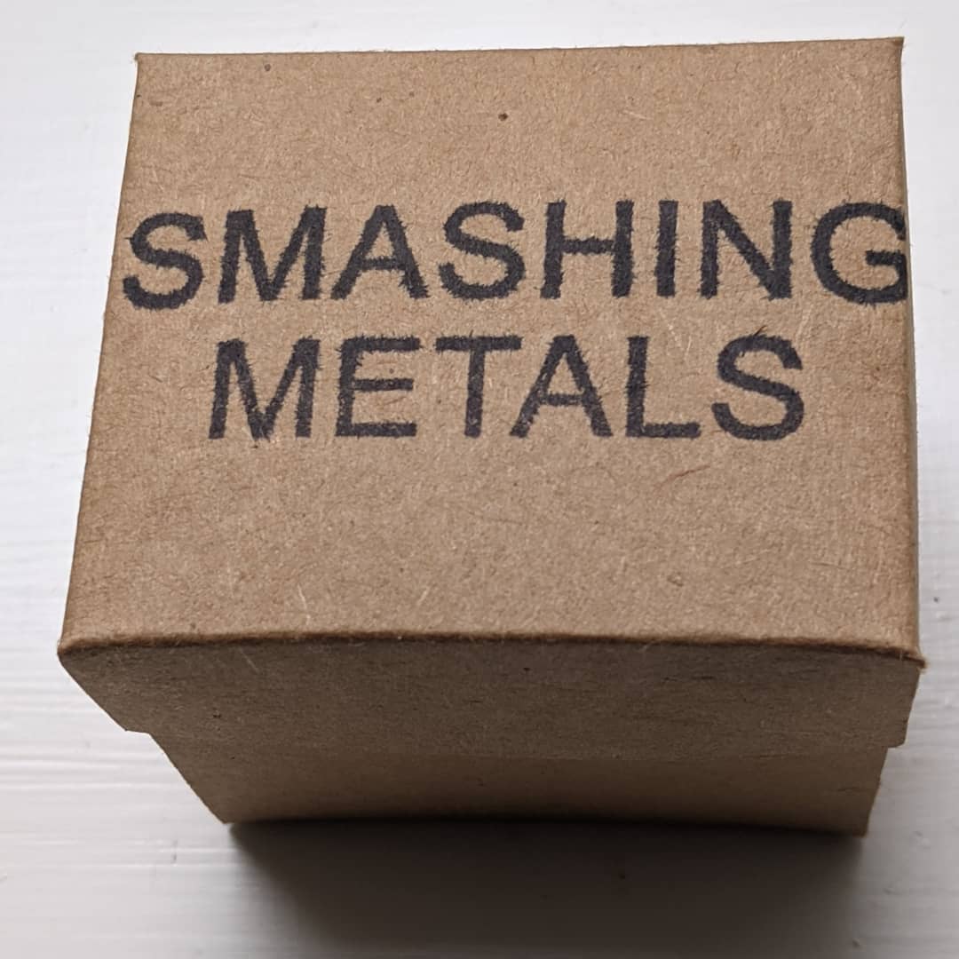 smashing_metals's tweet photo. A beautiful large red jasper cabochon set into upcycled brass ring is on its way to a new owner ✈️🎁💍 For a wide range of jewelry for all tastes to choose from, check out our shop (link in bio) #Etsy #smallbusiness
#smashingmetals #gifts #jewelrylovers #handmade #fashion #gems https://t.co/yViaXgEAme