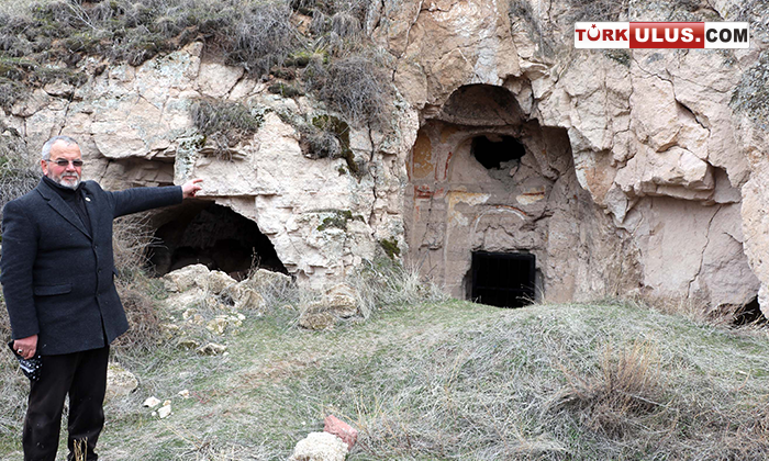 turkulus_com's tweet photo. Kayseri’de kaya kilisenin demir kapısı çalındı
https://t.co/qIOz9r52qB

#kayseri #melikgazi #kayakilise #hırsızlık #kilise #BeşaretKayaKilisesi #defineci #kayserihaber #haberler https://t.co/gyVh5dUpM6
