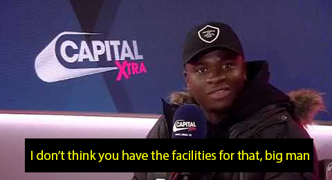 paddypower's tweet photo. Saint-Maximin when he sees Tarkowski attempting to get the ball off him https://t.co/UmY4rn5bSL